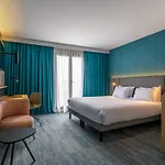 Hotel Centre By Ihg 4*