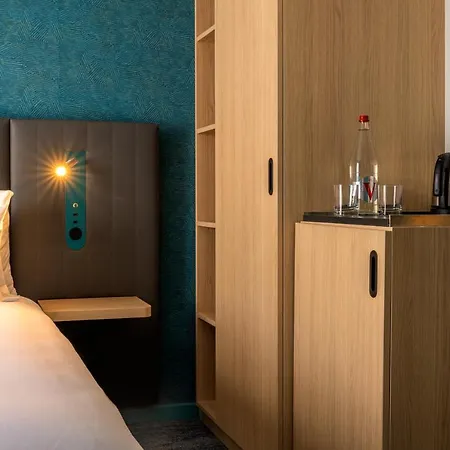 Centre By Ihg 4*