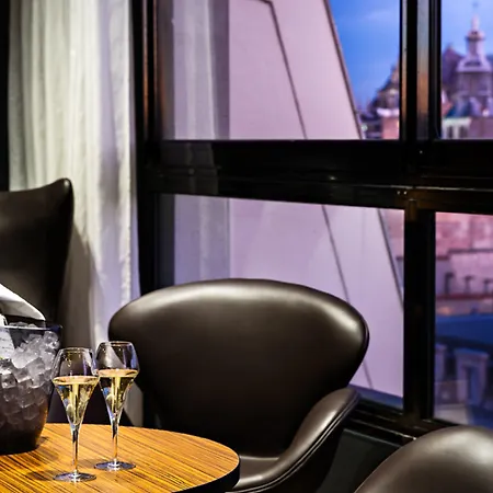 Centre By Ihg Hotel 4*