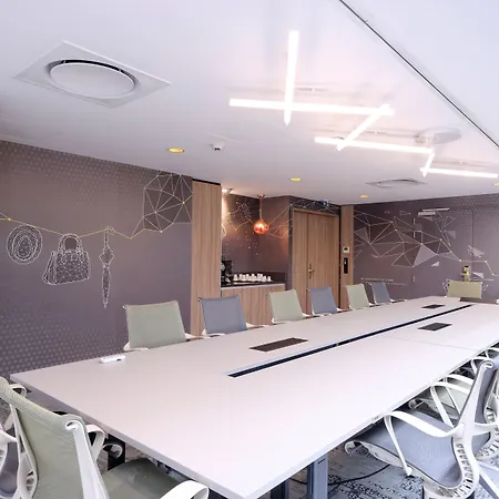 Centre By Ihg 4* Reims