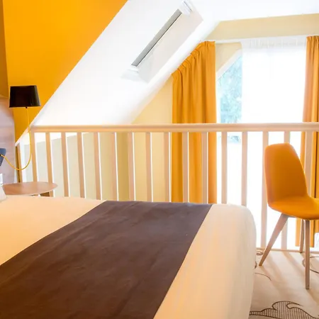 Centre By Ihg فندق