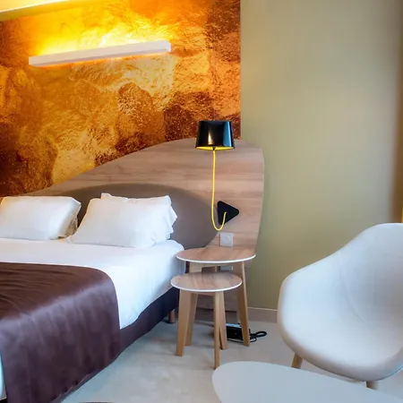Centre By Ihg 4*