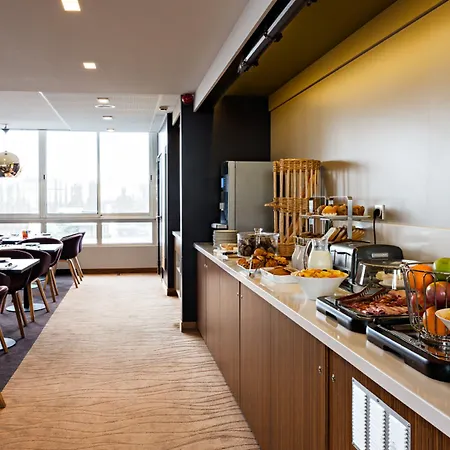 Centre By Ihg 4*