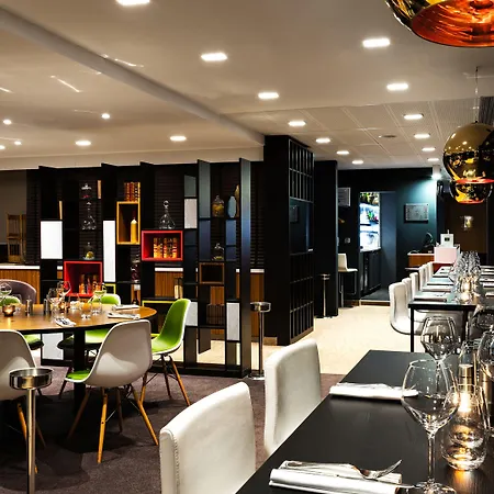 Centre By Ihg Отель