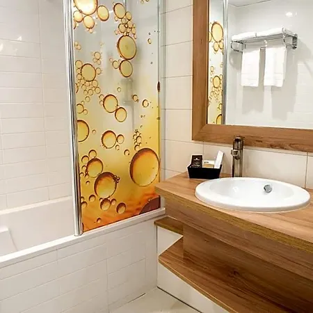 Centre By Ihg Hotel Reims