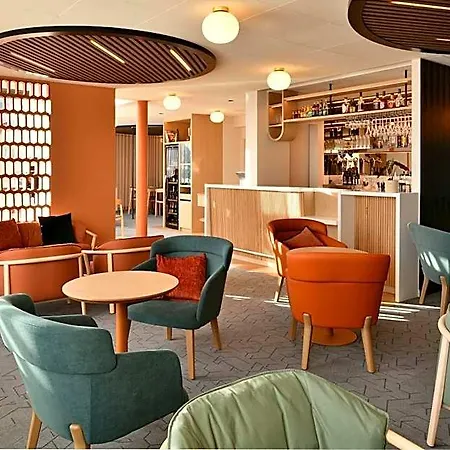 Centre By Ihg 4*